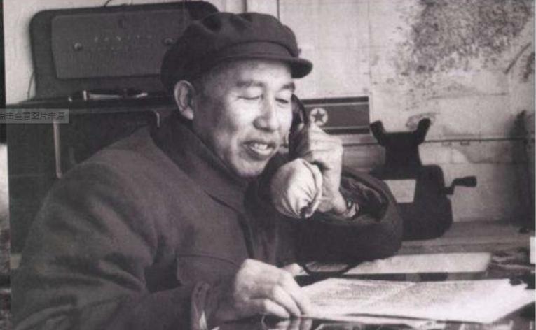 1936年王平去见毛主席，提出想改名字，主席问：你想改成什么名字