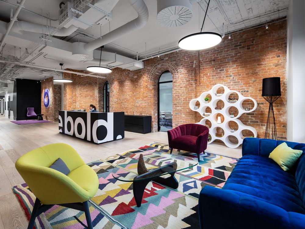 自由畅想云科技公司SQUAD基辅总部大楼设计欣赏