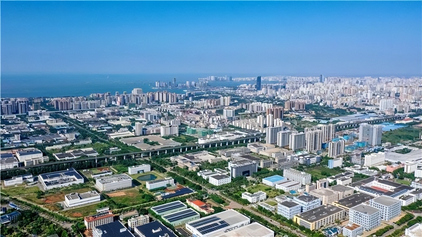 阅山海,明珠灿!2023,来海南大学,逐梦远航,启精彩未来!
