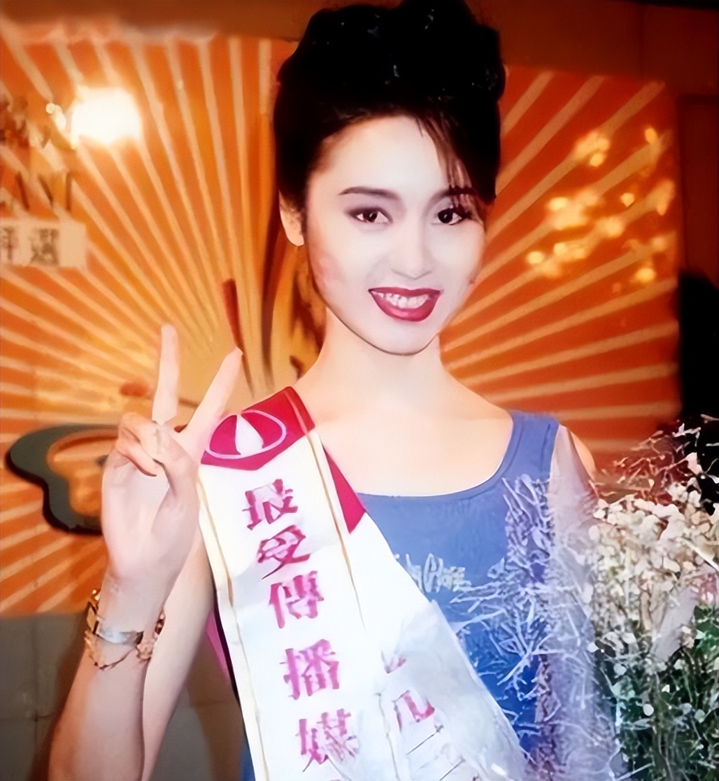 最新各届港姐冠军,去年港姐有哪位星二代参加