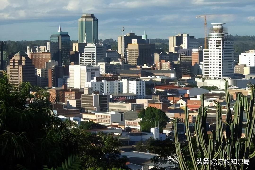 非洲索马里兰人用麻袋装钱，却个个瘦骨嶙峋，这是为什么