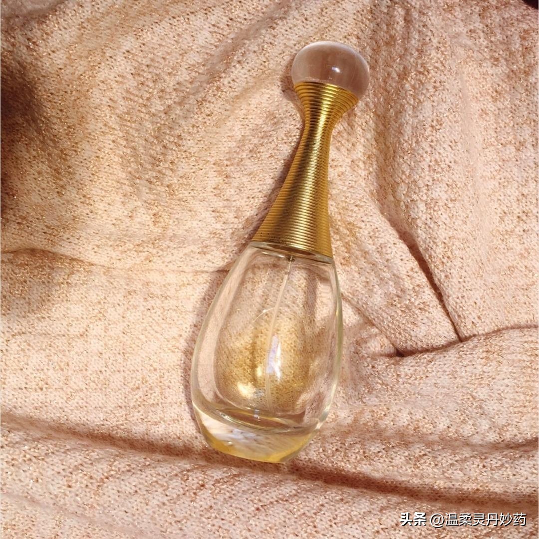 送妈妈大牌香水推荐40-50岁稳重,永不过时的经典大牌香水