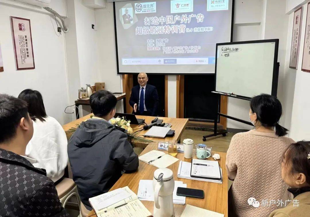 保时捷等车企持续加大预算投放户外广告,避陷低价深坑!