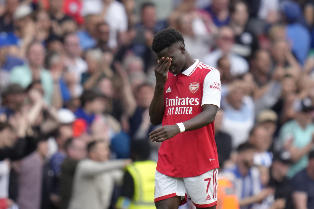 两次低级失误葬送比赛,枪手赛季首败