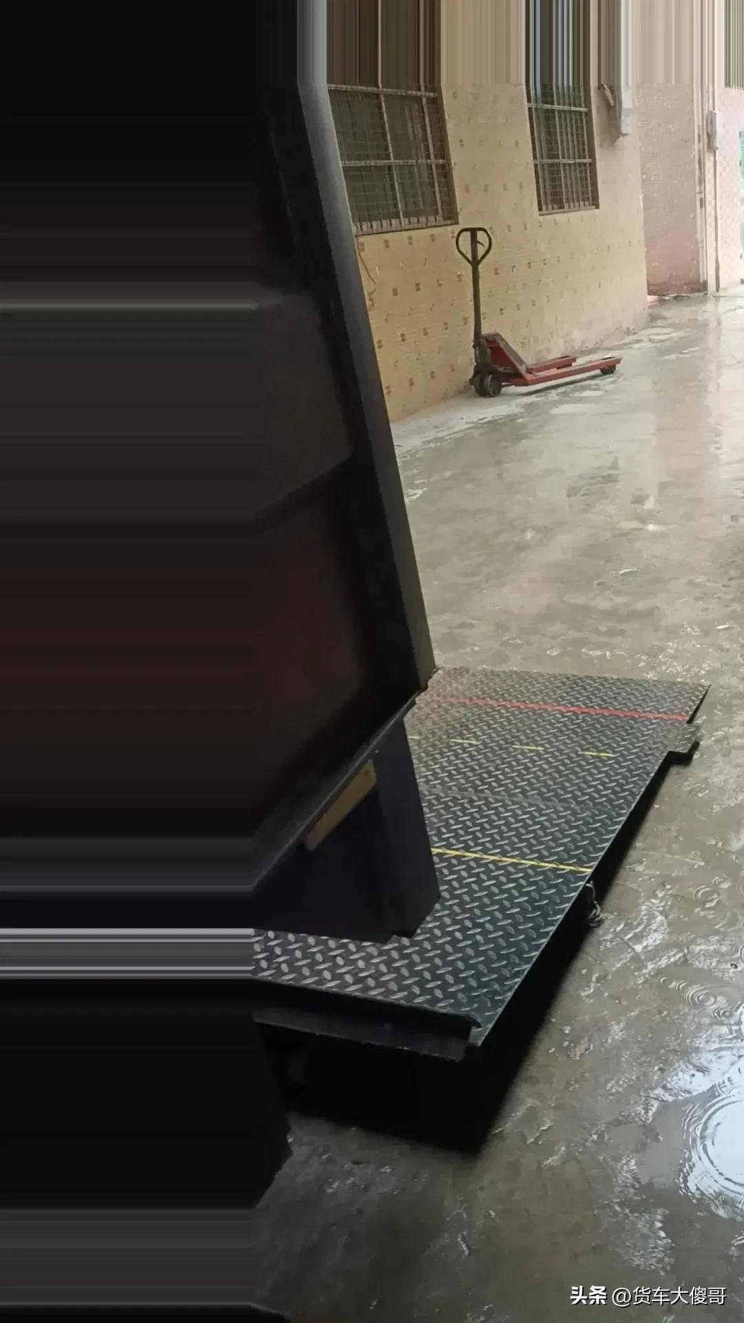 跑货运赚钱还是上班赚钱,跑货运到底什么车型赚钱