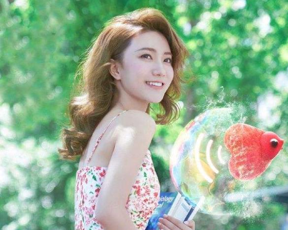 洪成成男友被嘲太丑？本人多金学历高还是baby介绍，网友：难怪了