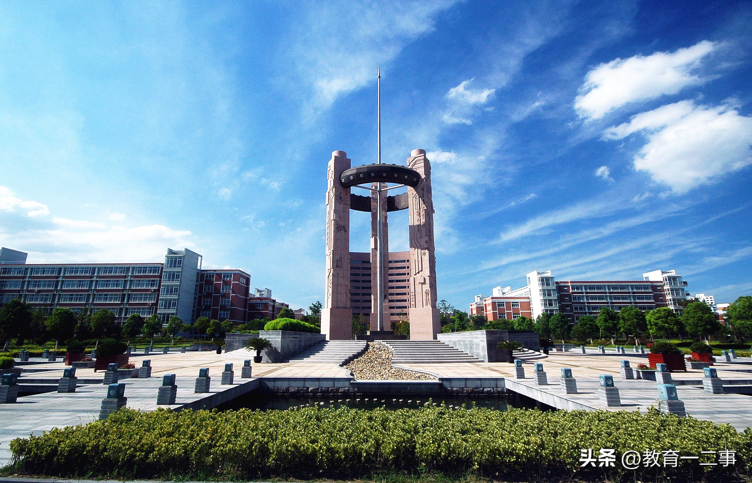 除了211/985大学外，电子信息类“四大金刚”高校，考上不愁就业