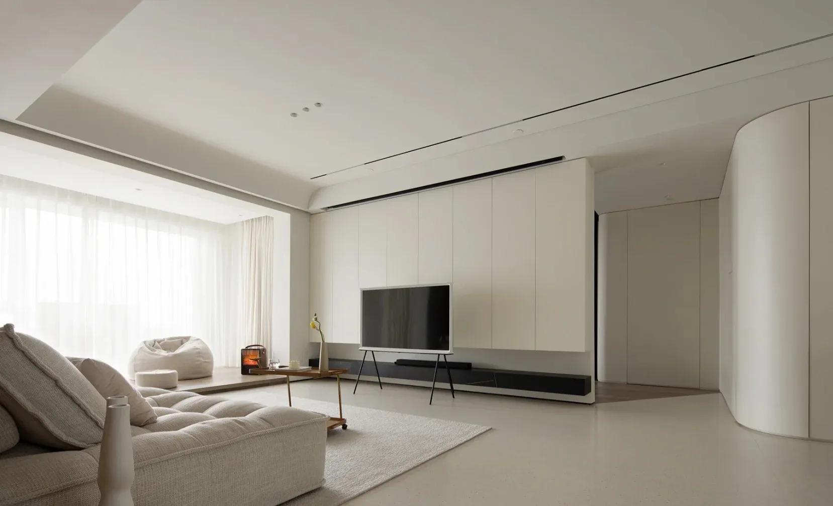 缇庡コ鏅掕嚜瀹剁殑璞畢瑁呬慨,缇庡コ鏅掕嚜瀹剁殑璞崕瑁呬慨