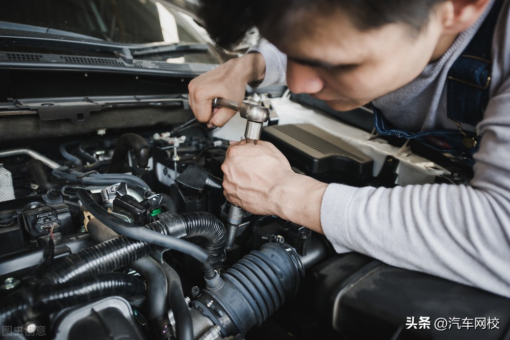 汽车空气悬挂故障怎么回事,空气悬挂故障是什么标志