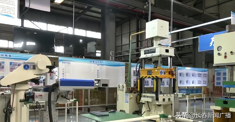 牢记嘱托担使命踔厉奋发开新局,牢记嘱托踔厉奋发视频