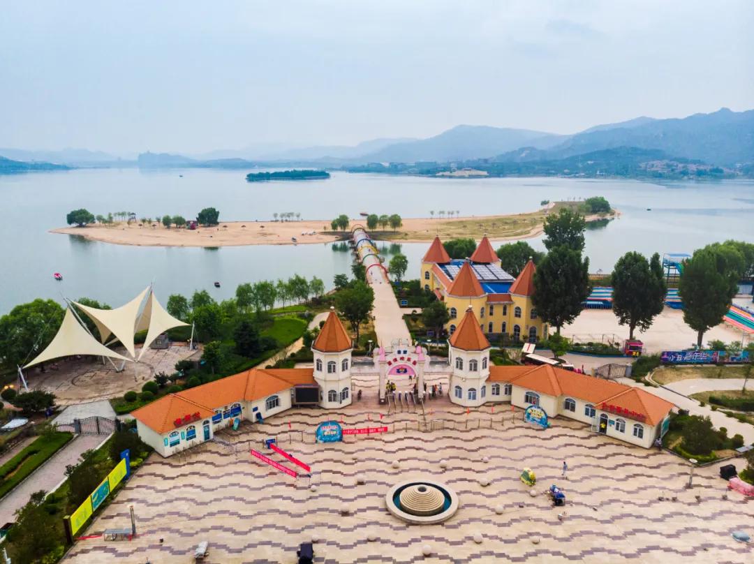 济南夜市网红打卡地点,济南网红打卡地经三路