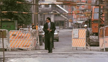 莫兰特晒枪被禁赛八场,莫兰特持枪后果