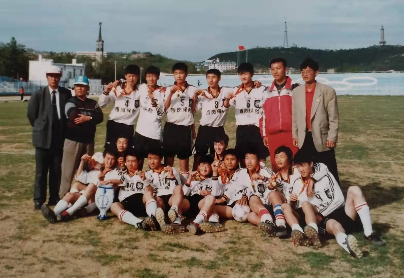 少儿足球基本功训练小视频,少儿足球敏捷性协调性训练