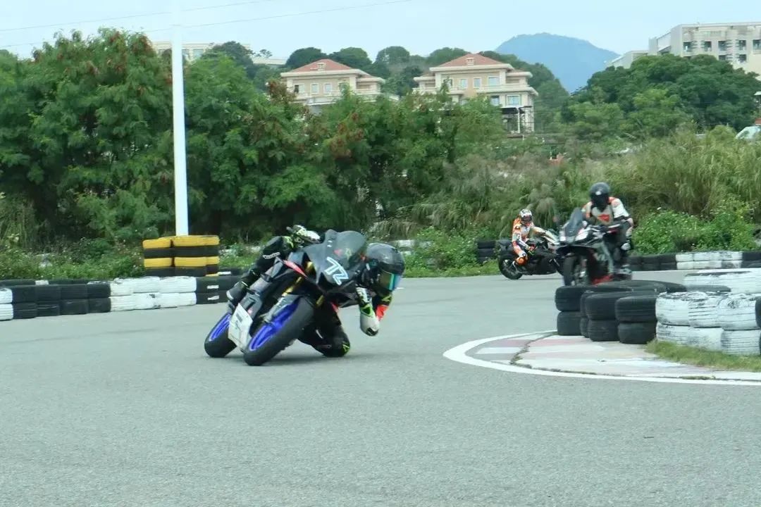 椋為拱rm35鍜岄泤椹搱r3瀹炶溅瀵规瘮,椋為拱rm35鍜岄泤椹搱r3