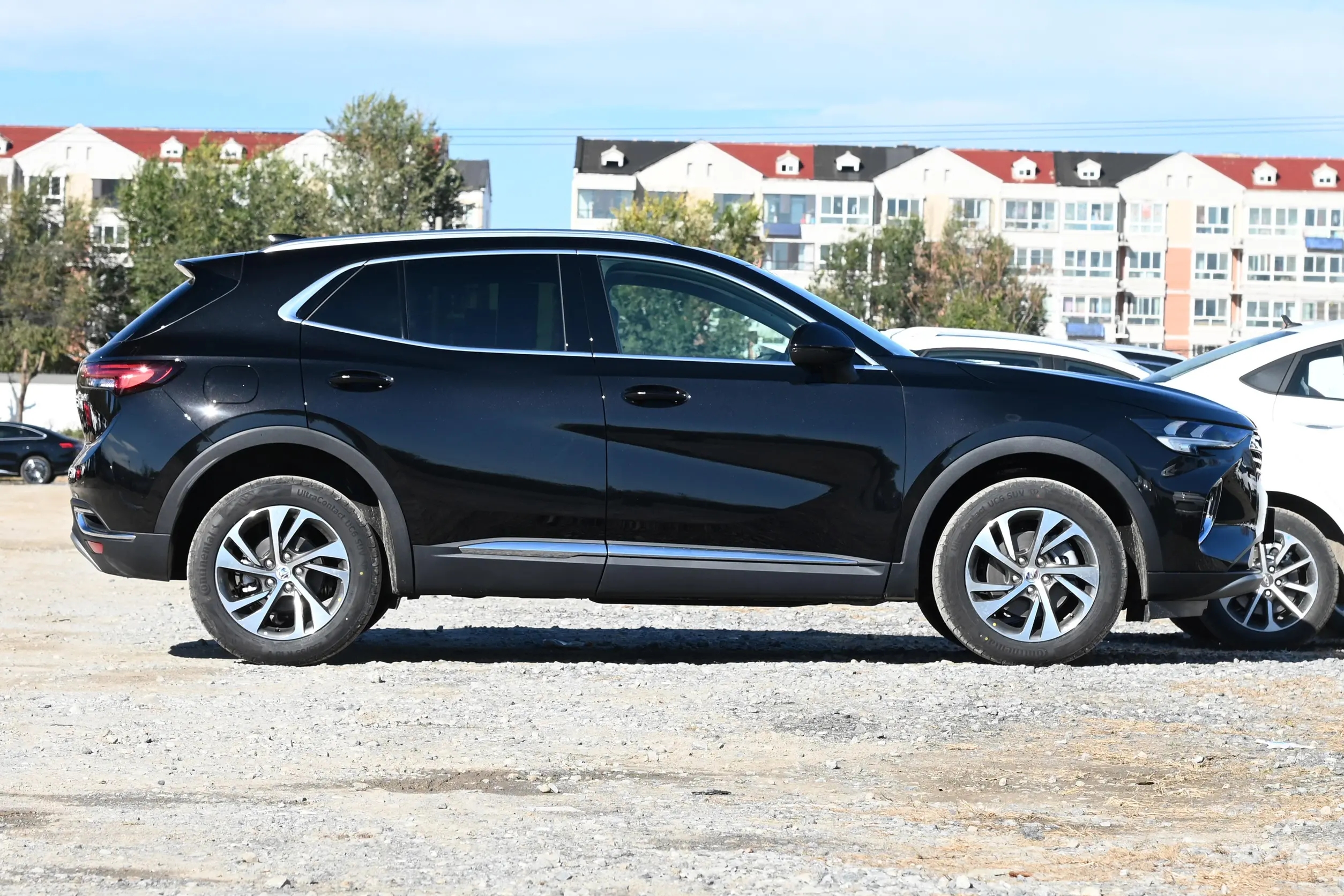 20万以内中型suv国产还是合资好,20万以内落地合资suv哪个性价比高