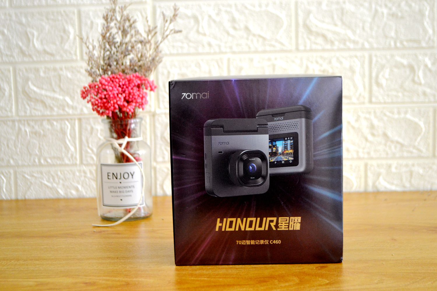 出乎意料！原来行车记录仪一直都装错了，老司机安装70迈聊聊真相