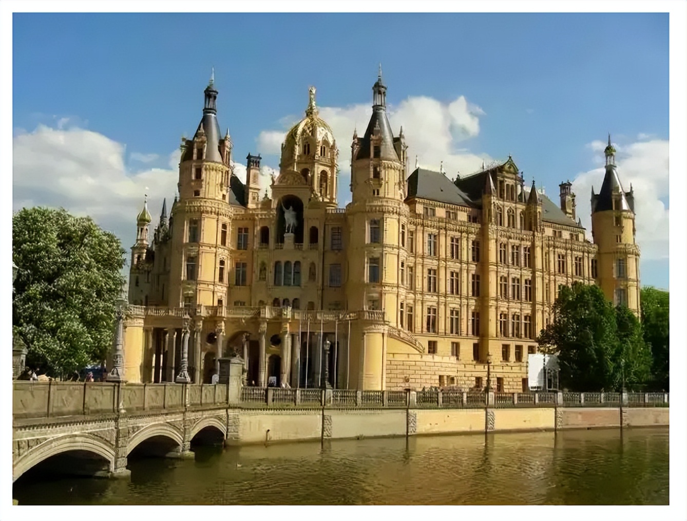 中国十大重点军事学院,俄罗斯十大著名军事学院