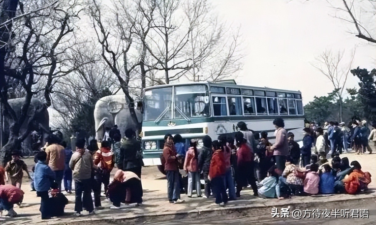 九十年代南京城老照片,以前的南京城的老照片