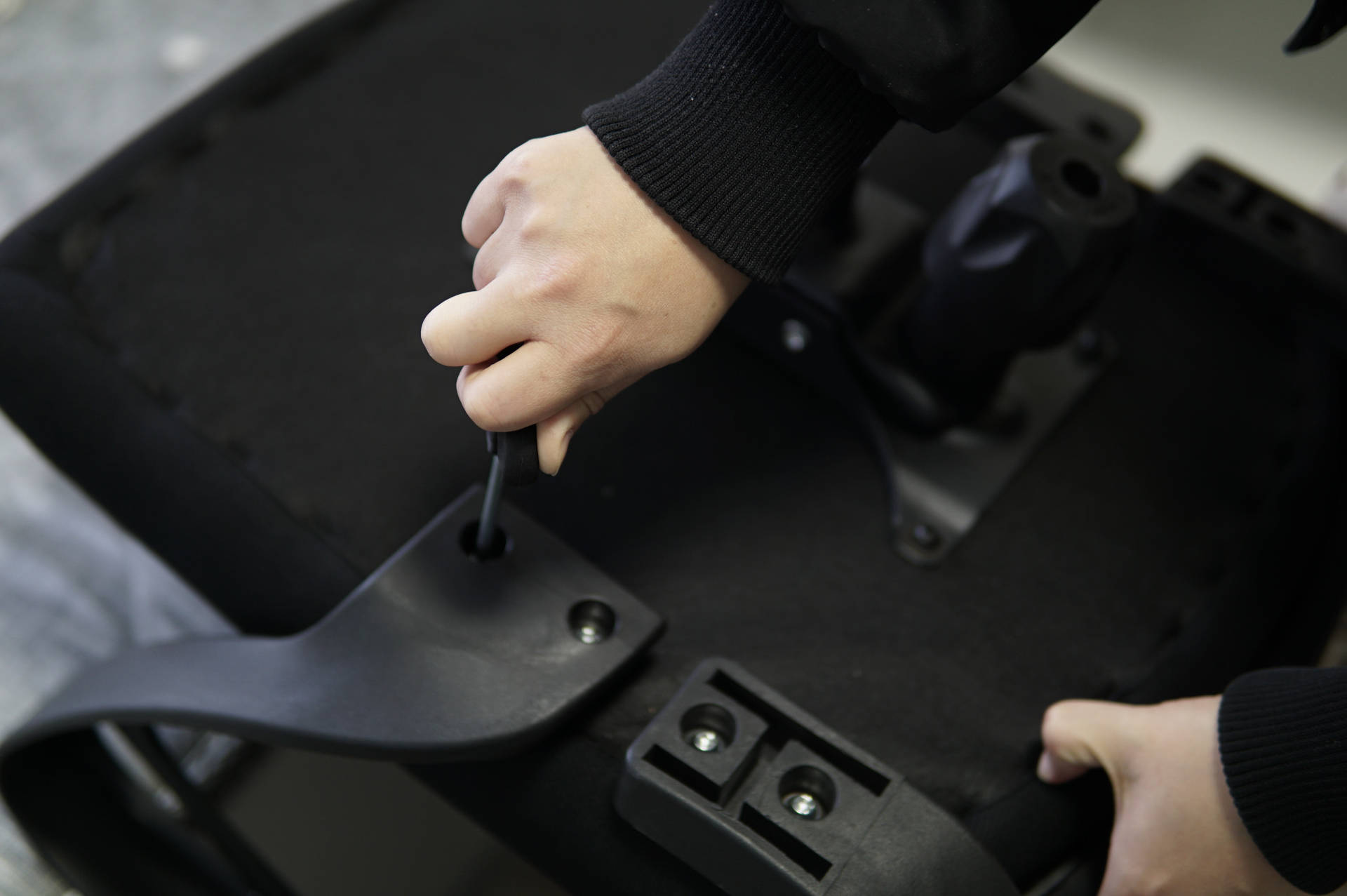 总算捡到漏了！贼便宜的人体工程椅，还好没翻车