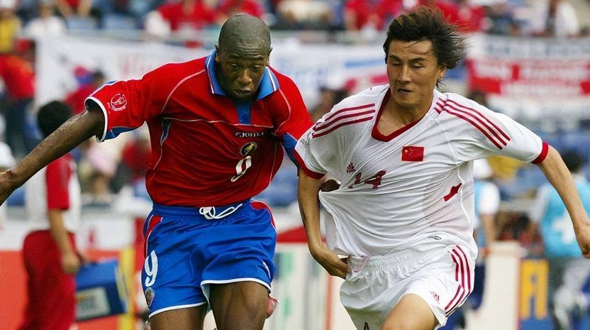 纳瓦斯面对曼城失球,纳瓦斯被嫌弃