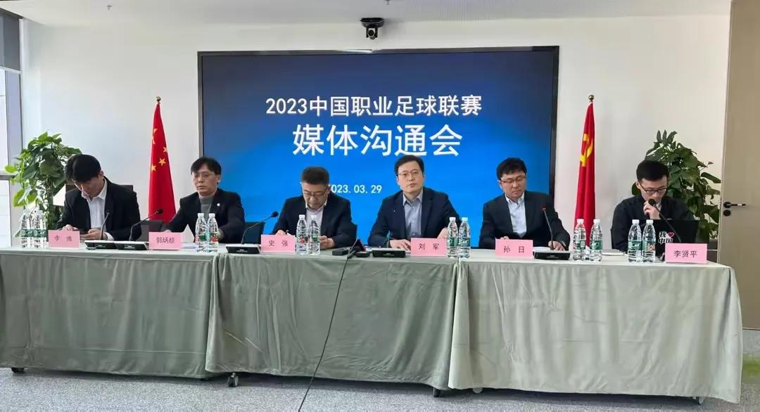 老D董铮被带走的传言实锤，老老D呢？