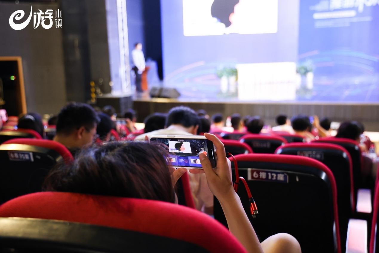 “e启创想漫游未来”大学生动漫游戏创业大赛圆满落幕