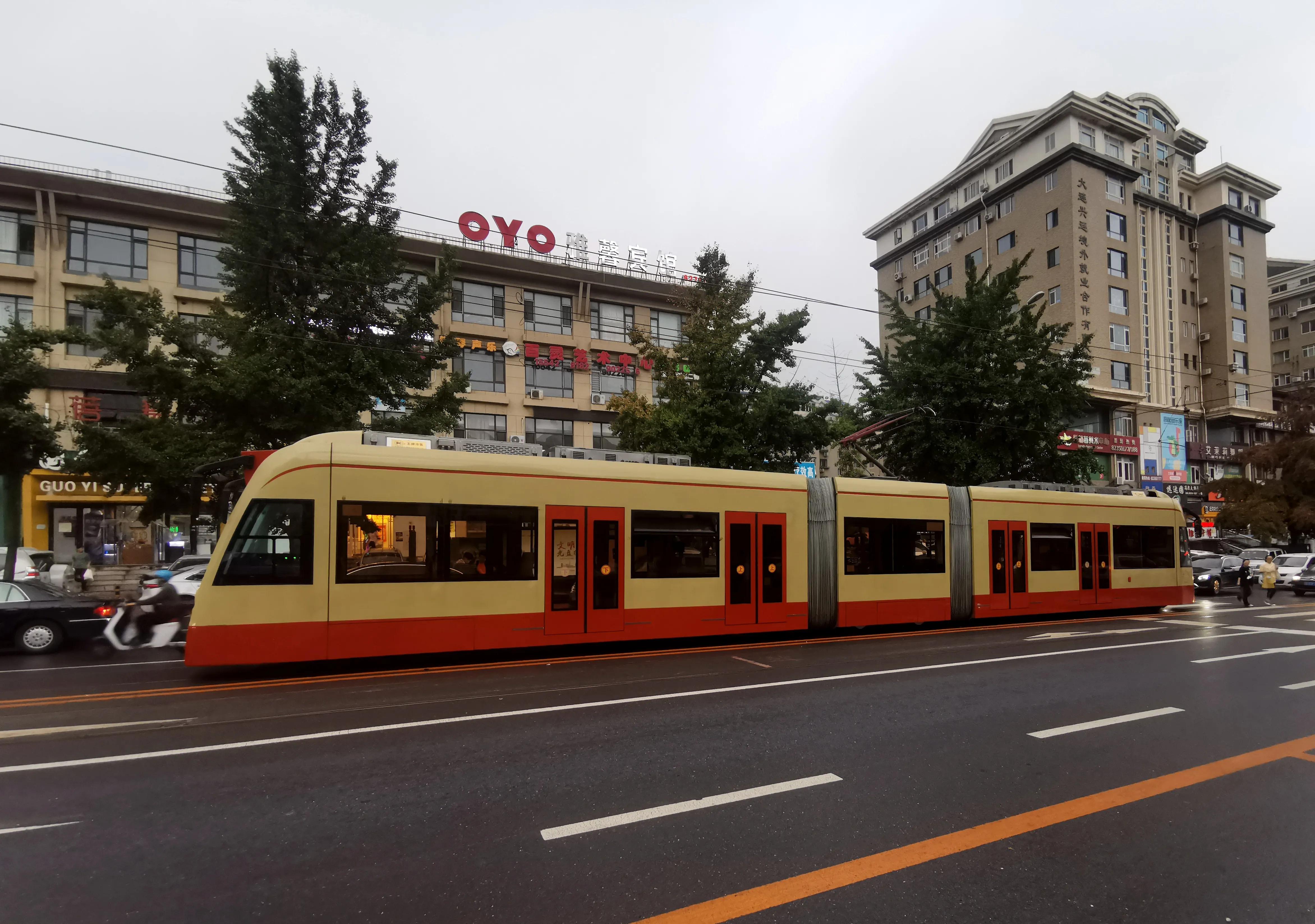 中山广场大连老视频,大连中山广场百年沧桑