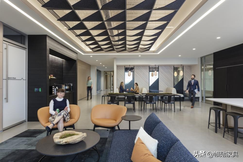 综合办公室设计案例,办公室设计显大