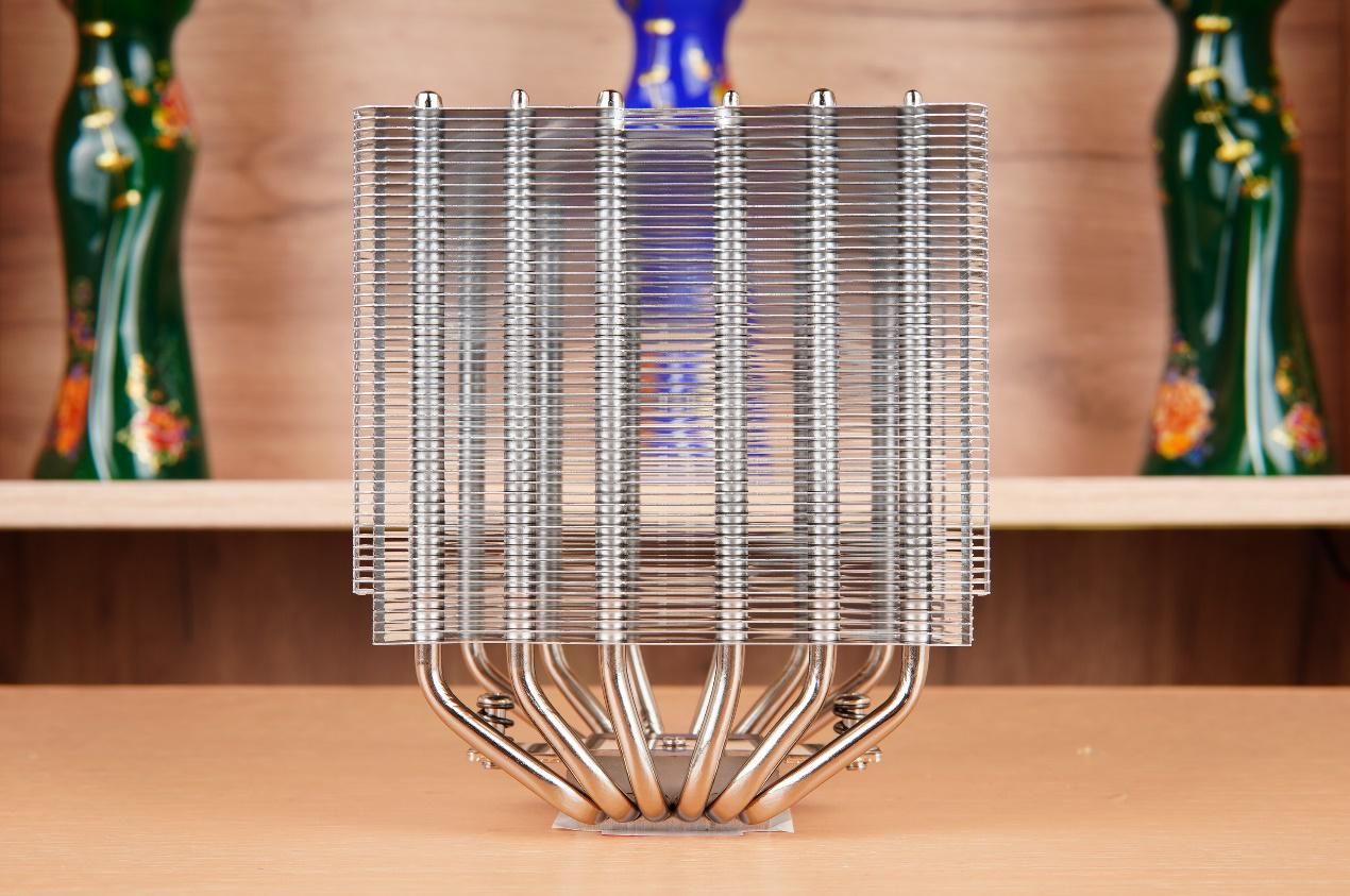 九州风神大霜塔v5和v3的区别,九州风神大霜塔v5能压住14600kf吗