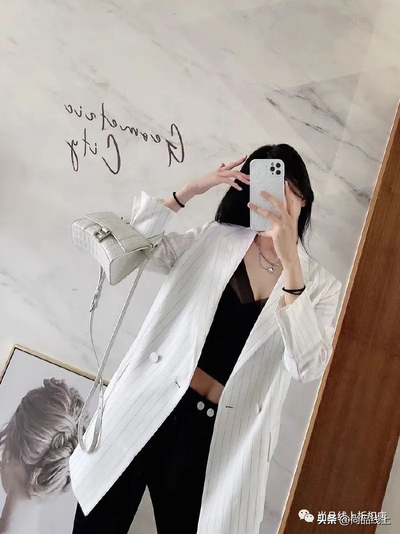 lily女装爆款清单,lily大牌尾货女装