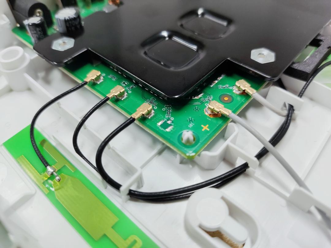 墙壁路由器好不好,晴天路由器穿墙效果