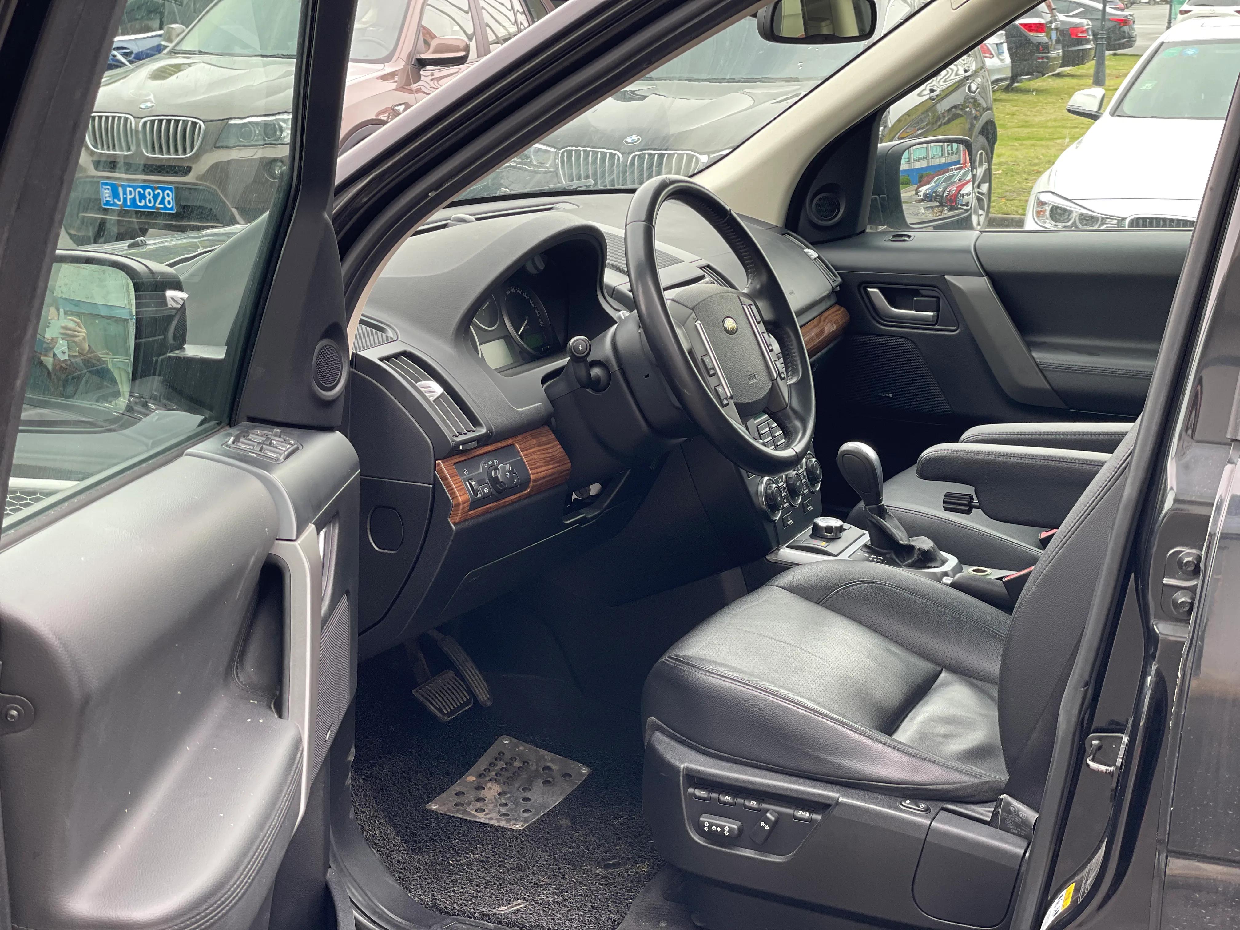 15款路虎神行者2二手车值得买吗,路虎神行者2柴油二手车值得买吗