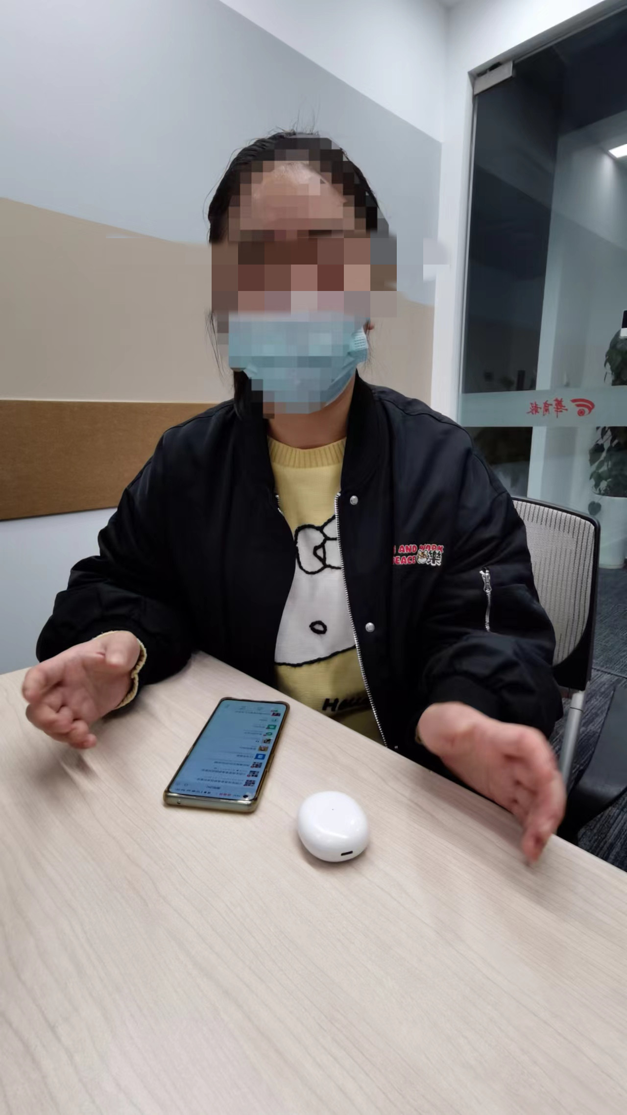 为觅“佳缘”花2880元注册“世纪佳缘”会员对方却迟迟不服务要求退费被告知：需扣除平台费和服务费1100元