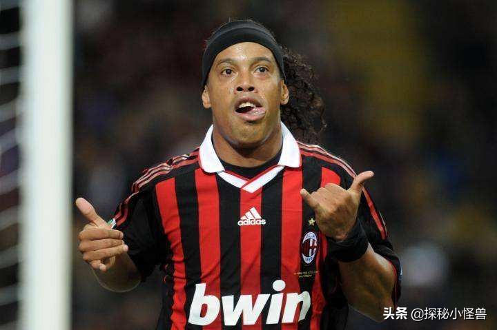 足球精灵罗纳尔迪尼奥金球奖,足坛名人堂罗纳尔迪尼奥