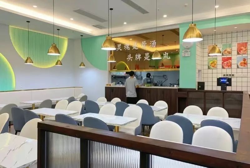 东北一碗麻辣烫能有多少利润,东北麻辣烫十五元钱