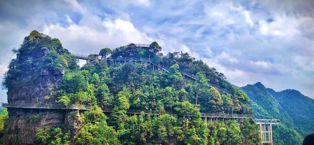 广西旅游攻略天洞,广西旅游攻略大明山