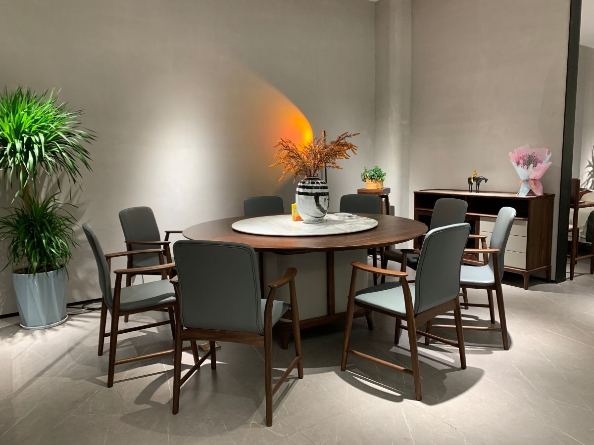 蠡口家具城黑胡桃木店 (苏州蠡口家具城买家具靠谱么)