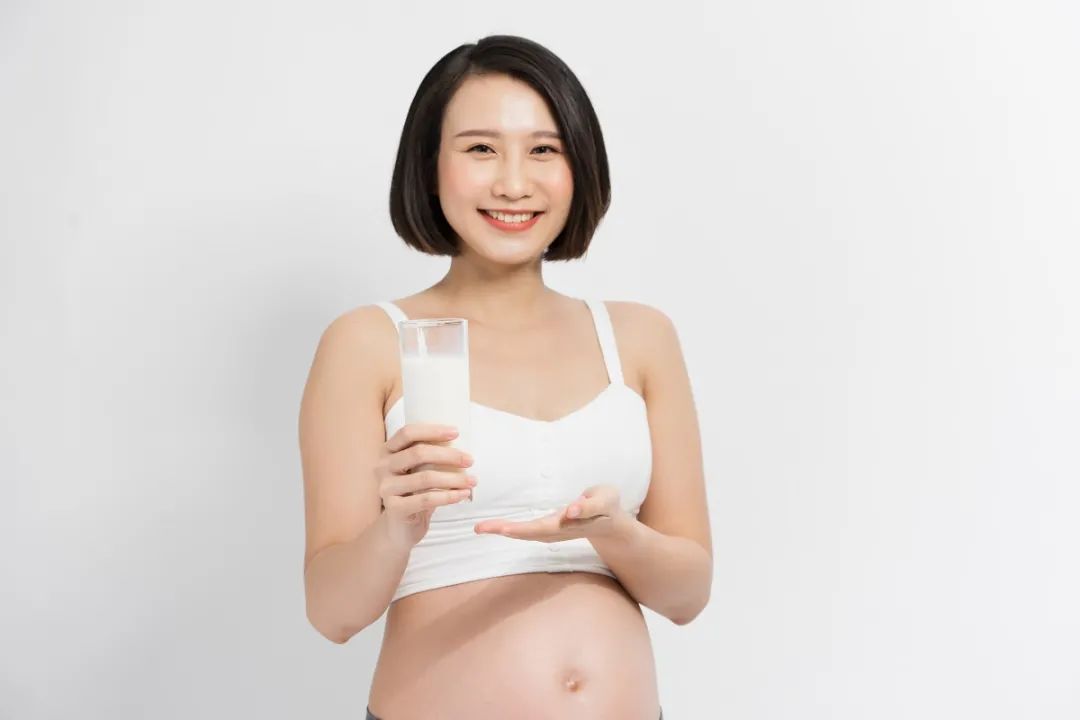 孕期老是饿,孕期老是反胃却吐不出