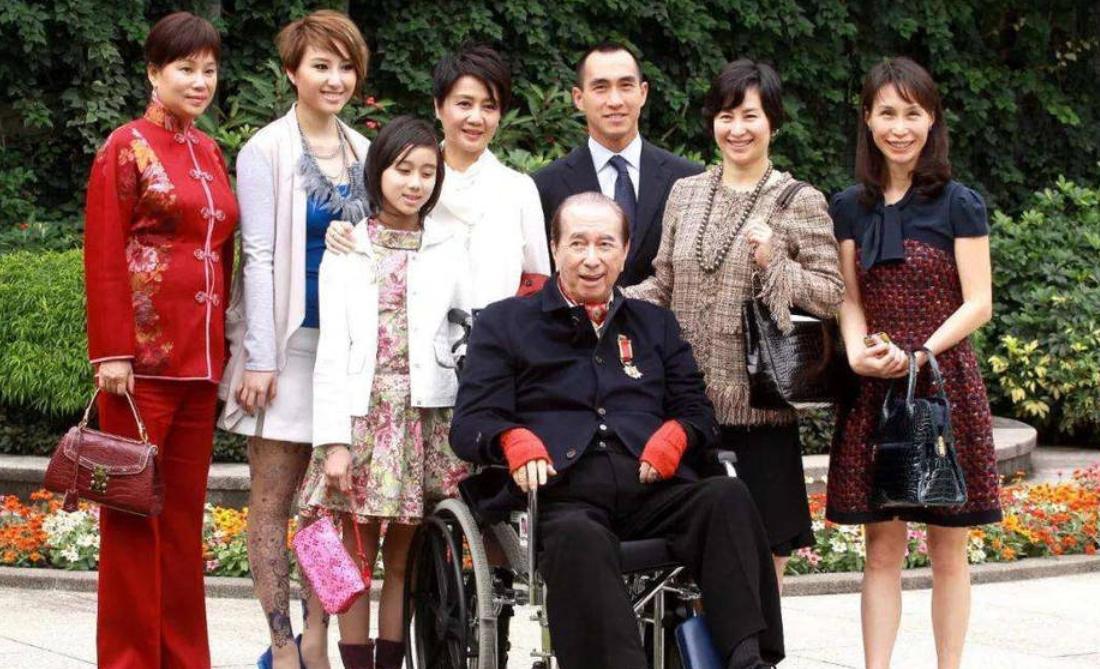 六家*彩博**公司与政府续约赌牌，对非*彩博**业投资千亿，霍家人没现身