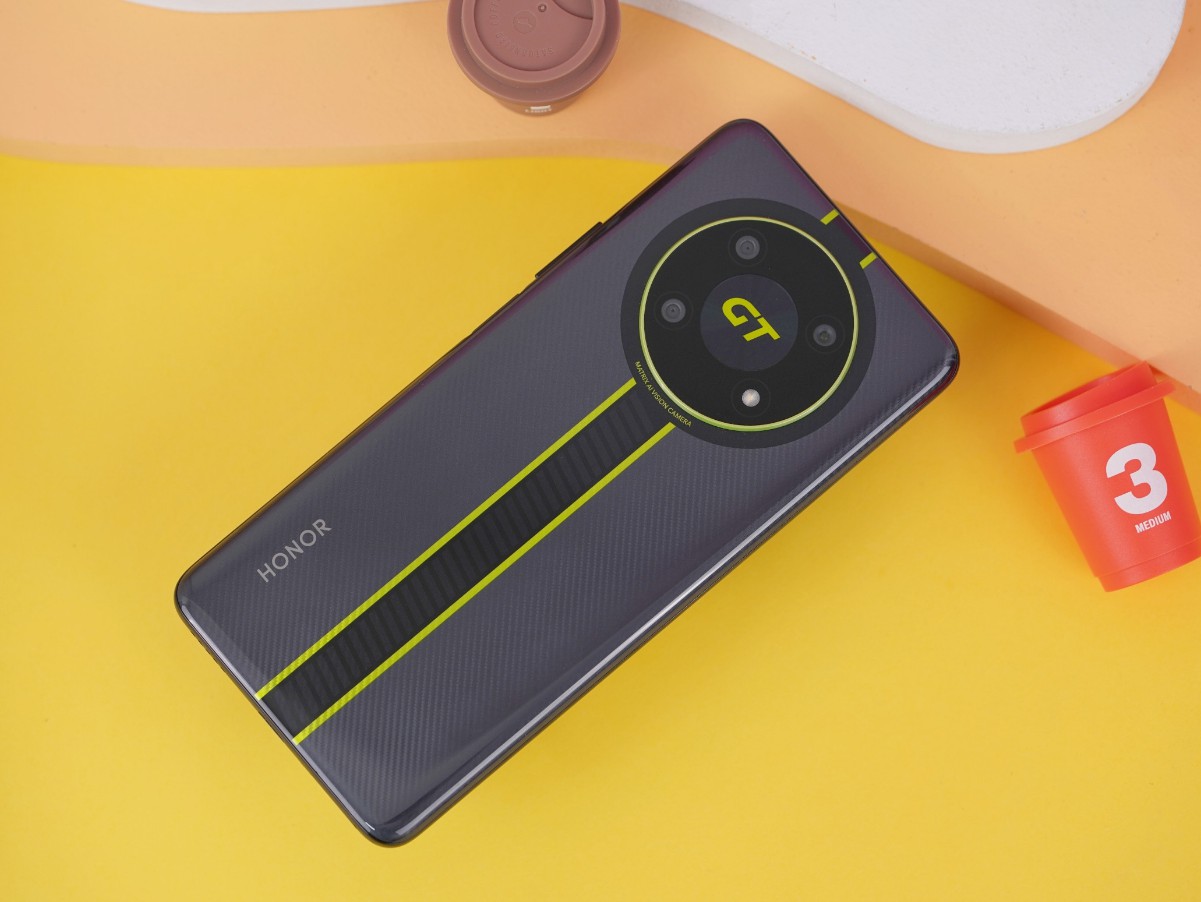 双十一买千元机还是旗舰机,荣耀1000出头的手机哪几款值得买