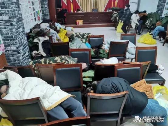 奋勇战“疫”魔仁心显担当——记九三学社社员、区知联会副会长王华