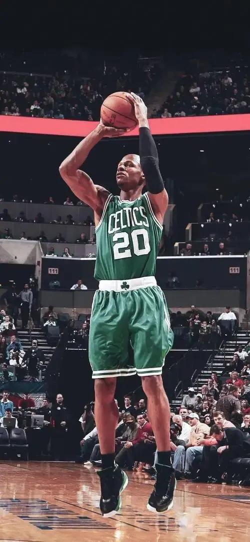 nba十大历史得分后卫排名,现役nba得分后卫布克第三