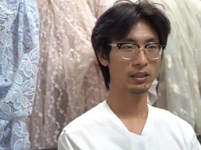 创业卖内衣年入百万,90后卖内衣一个月回本20万