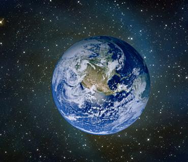 宇航员登月为什么不敢回头看地球,宇航员登月时为什么不敢回头看