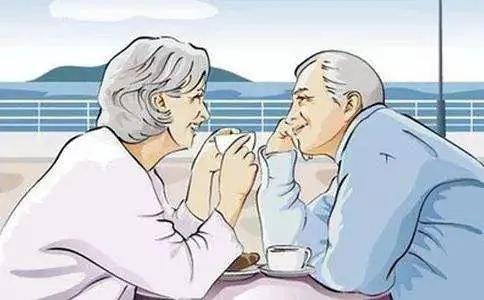 女生和男友吃饭，接个电话功夫，男友把虾全部干光，这男人能要吗