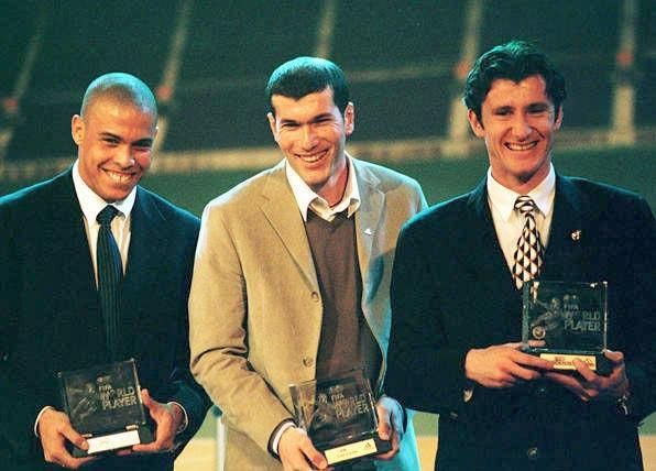 童年球星,达沃苏克左脚图片