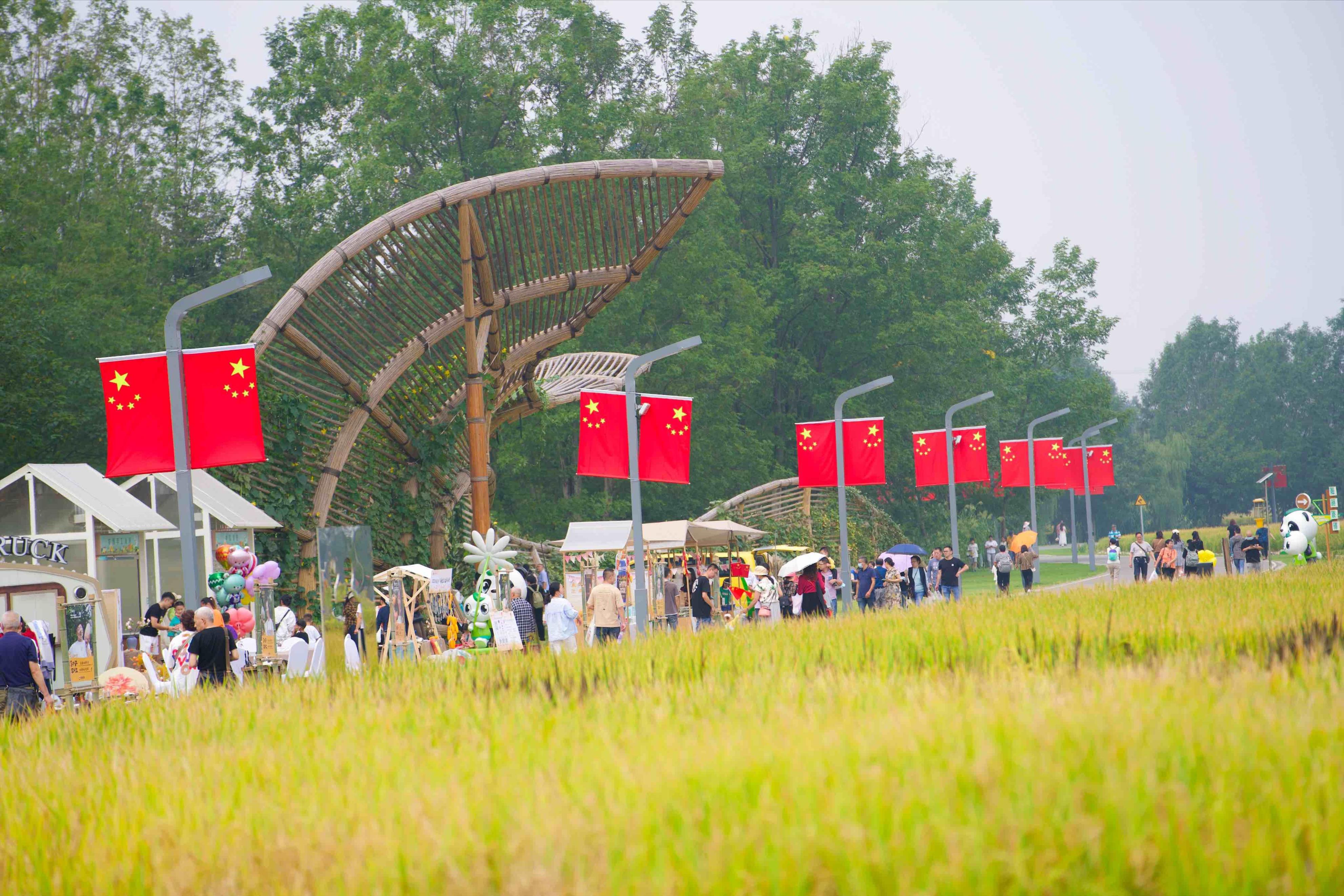 放假去哪里玩又便宜又好玩成都,假期去哪玩便宜又好玩儿成都