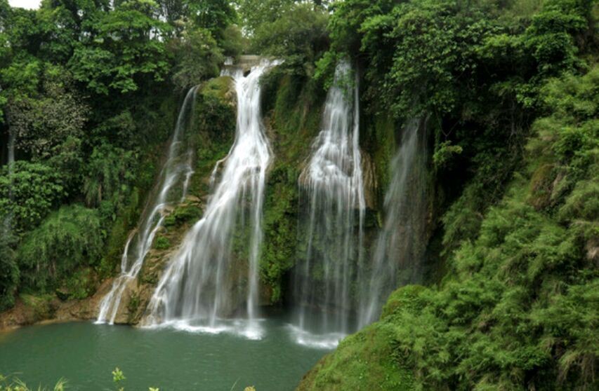 云南有没有好看的瀑布,云南最美的三大瀑布