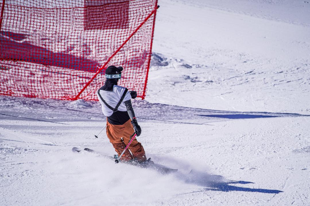 离乐山最近的滑雪场,乐山滑雪温泉