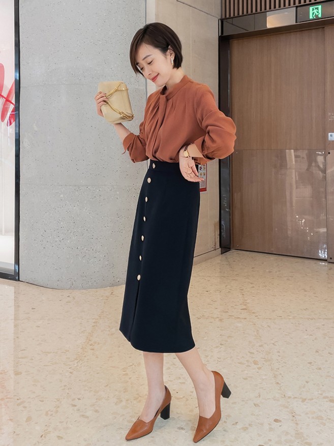 今年最流行的小白鞋小个子穿了,鞋子推荐不要平底鞋